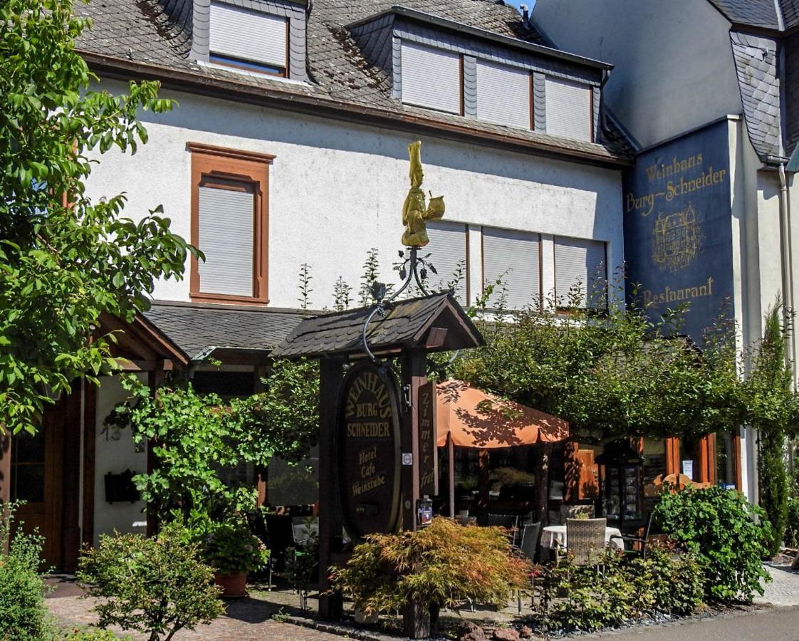 Weinhaus Burg-Schneider Hotel Райл Екстериор снимка